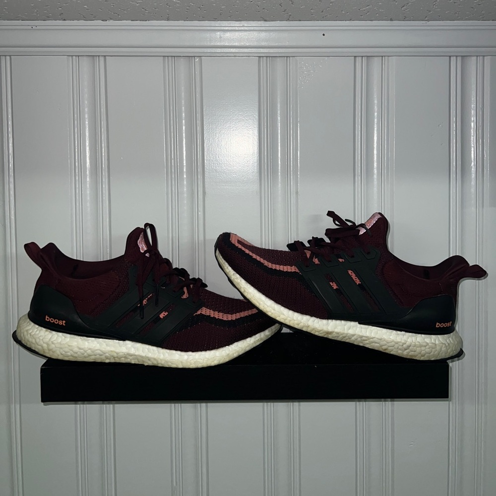 adidas UltraBoost DNA x Manchester United Football Pack 2020 Size 11.5